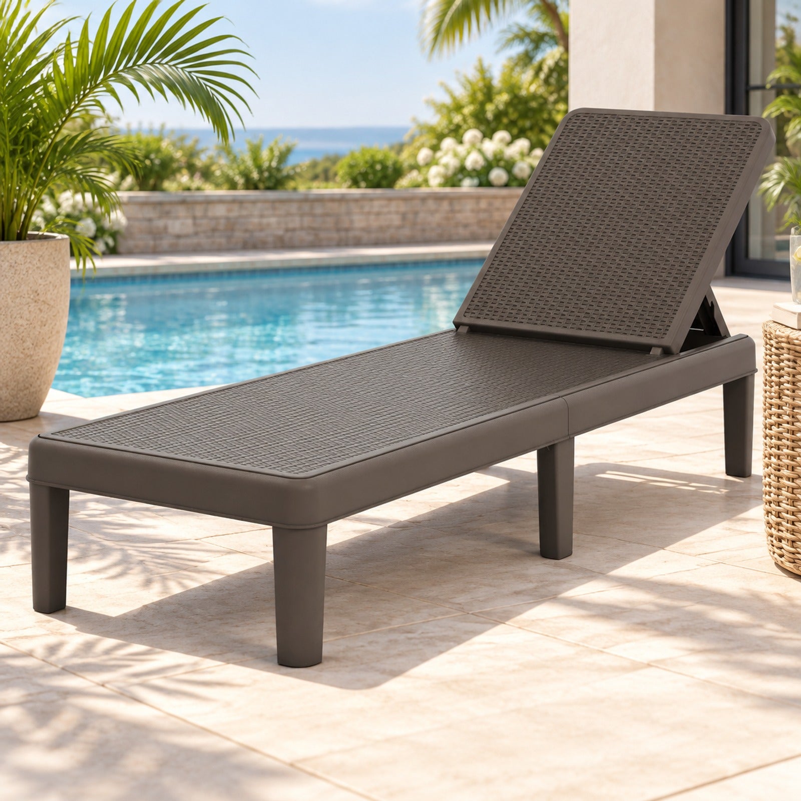 Fenbeli Outdoor Chaise Lounger Chair with Waterproof Rattan Textured PP Surface and 330 lbs Capacity, 330 lbs Capacity, PP Frame, Brown