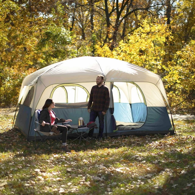 14 x 10 Family Cabin Tent, Sleeps 10, 13.5 lbs